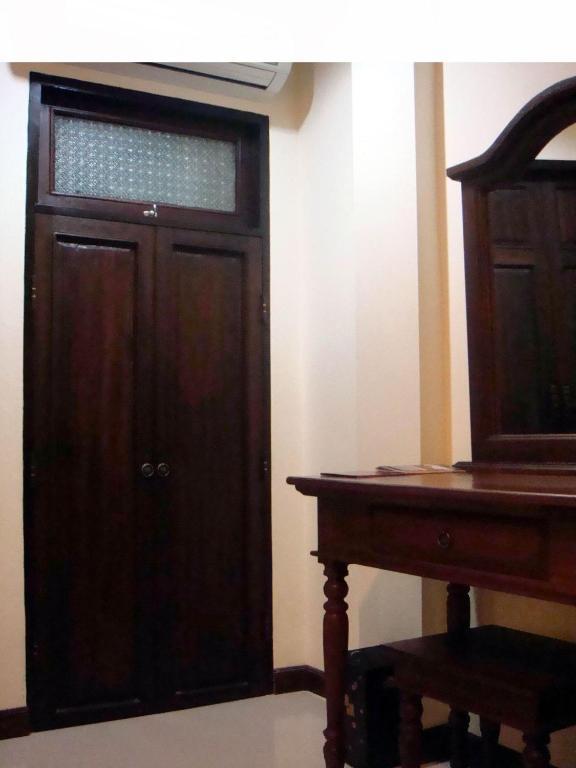 Na Thapae Hotel Chiang Mai Kamer foto