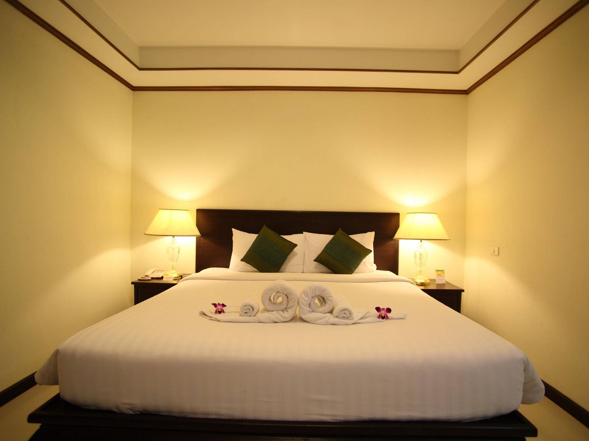 Na Thapae Hotel Chiang Mai Buitenkant foto
